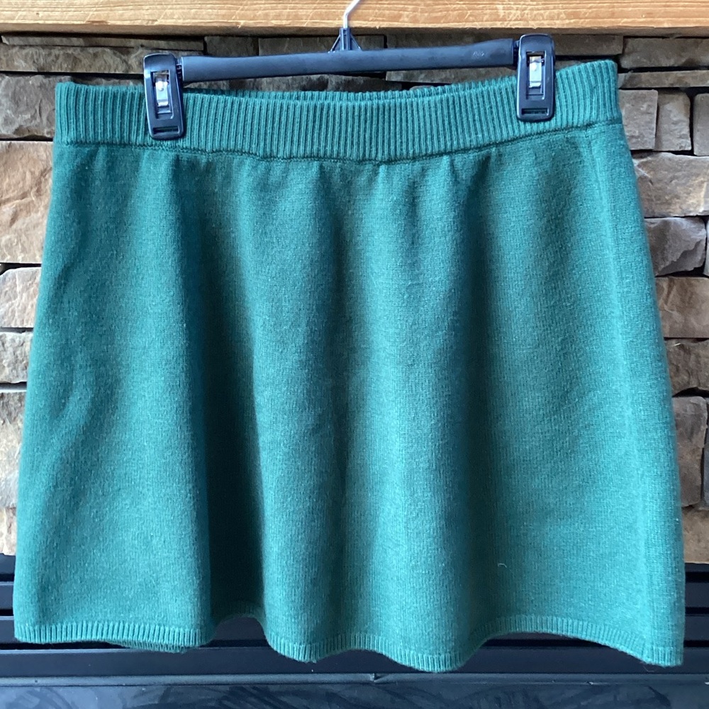 Forest Green cozy sweater skirt set XL - Picture 2 of 8